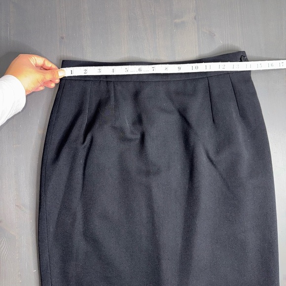 Vintage Women’s Yves Saint Laurent Encore Wool Black Pencil Skirt - Picture 5 of 9